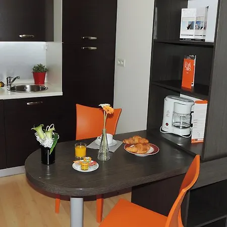 아파트호텔 Appart'city Classic Nantes - 3*